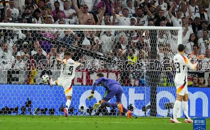 校长的疯狂接力赛：校内运动会大冒险